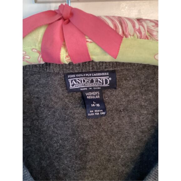 Lands End Womens 100% Cashmere Vest Sz L Gray Pockets - Picture 2 of 6